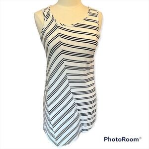 Yala Bamboo and Viscose Ultra Soft Tunic Black & White Asymmetrical Size Small 